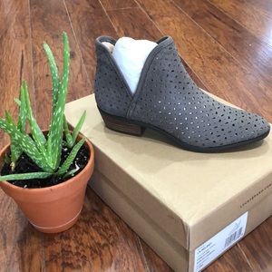 Lucky brand dark stone Barcelona size 7.5 NWT